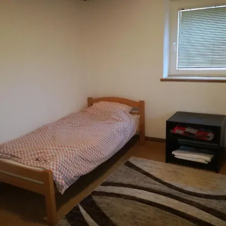 Apartman Dida דירה
