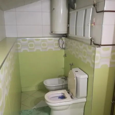 דירה Apartman Dida טוזלה